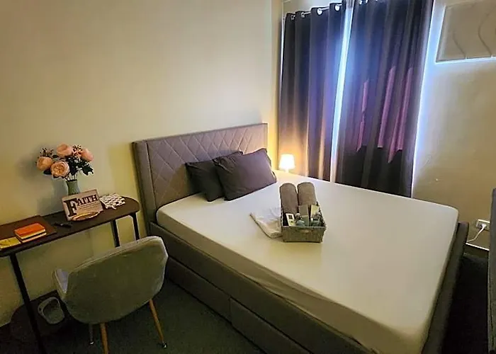 Empress Smdc Hope Residences Condotel With Unliwifi Hotel *